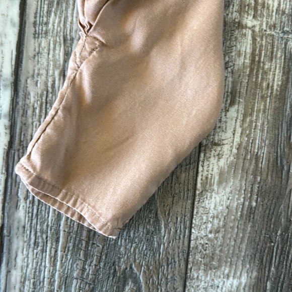 EXPRÉSS BEAUTIFUL TAN BLOUSE OPEN CHEST, XXS - Picture 7 of 12